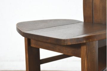 中古　美品　希少な廃番品!!　カリモク家具(karimoku)　ナラ(楢)材　持ち手付き　和モダンなハイバックチェア4脚セット(板座チェア、椅子、イス、バラ売り可能)(R-082709)