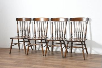 中古　美品　カリモク家具(karimoku)　コロニアルシリーズ(Colonial)　クラシカルな美しさと快適性を兼ね備えたウィンザーチェア4脚セット(ダイニングチェア、アームレスチェア、椅子、イス、バラ売り可能)(R-082710)