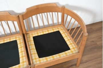 和製ビンテージ　希少モデル!!　国産職人手作り　伊勢丹別注　ナラ(楢)材　ゆったりとした時間を過ごしたくなる木のぬくもりに包まれた3連モジュール式曲木スピンドルバック3Pソファ(三人掛け、3人掛け、リビングチェア、トリプルソファ、アームソファ、ヴィンテージ)(R-082711)