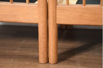 和製ビンテージ　希少モデル!!　国産職人手作り　伊勢丹別注　ナラ(楢)材　ゆったりとした時間を過ごしたくなる木のぬくもりに包まれた3連モジュール式曲木スピンドルバック3Pソファ(三人掛け、3人掛け、リビングチェア、トリプルソファ、アームソファ、ヴィンテージ)(R-082711)