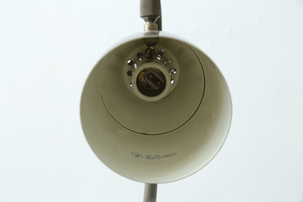 和製ヴィンテージ　1960年頃　ミッドセンチュリー　間接照明と作業灯を備えたスポットライト付きフロアスタンド　(R-082723)