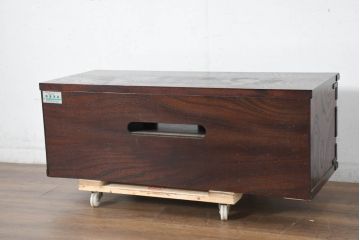 中古　超美品　岩谷堂箪笥　どっしりとした重厚感ある佇まいが魅力的なテレビ台(ローボード、収納棚、戸棚、リビングボード、テレビボード)(定価約45万円)(R-082727)