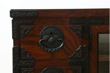 中古　超美品　岩谷堂箪笥　どっしりとした重厚感ある佇まいが魅力的なテレビ台　定価約45万円　(R-082727)