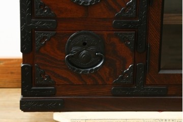 中古　超美品　岩谷堂箪笥　どっしりとした重厚感ある佇まいが魅力的なテレビ台　定価約45万円　(R-082727)