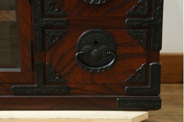 中古　超美品　岩谷堂箪笥　どっしりとした重厚感ある佇まいが魅力的なテレビ台　定価約45万円　(R-082727)