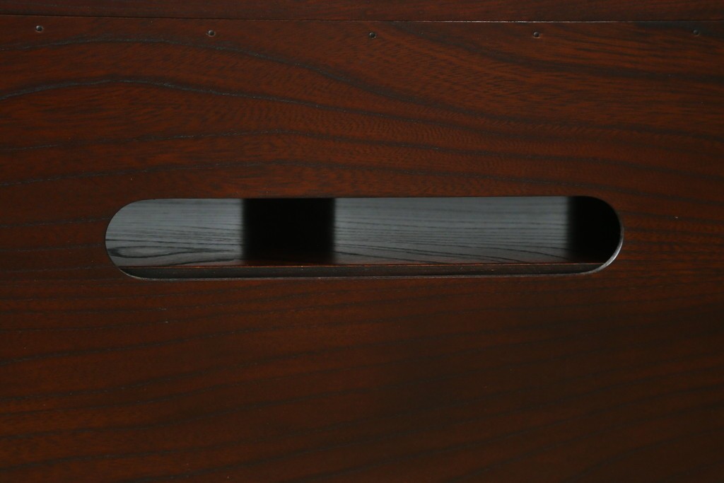 中古　超美品　岩谷堂箪笥　どっしりとした重厚感ある佇まいが魅力的なテレビ台　定価約45万円　(R-082727)