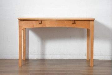 中古　家具工房　BritCraft(ブリットクラフト)　ハードメープル材　丸みをおびたデザインの引き出し付きデスク(机、ワークデスク、コンソールテーブル、在宅用、在宅ワーク用)(R-082728)