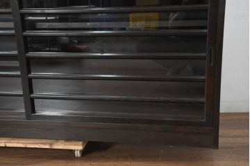 中古　古建具をリメイクしたモダンな横桟ガラス引き戸が魅力な水屋箪笥サイドボード(食器棚、収納棚、戸棚、カップボード、サイドキャビネット)(R-082732)