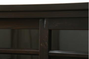 中古　古建具をリメイクしたモダンな横桟ガラス引き戸が魅力な水屋箪笥サイドボード　(R-082732)