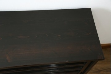 中古　古建具をリメイクしたモダンな横桟ガラス引き戸が魅力な水屋箪笥サイドボード　(R-082732)