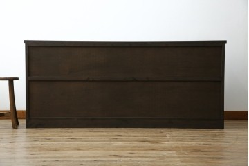 中古　古建具をリメイクしたモダンな横桟ガラス引き戸が魅力な水屋箪笥サイドボード　(R-082732)