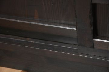 中古　古建具をリメイクしたモダンな横桟板戸が魅力な水屋箪笥サイドボード(食器棚、収納棚、戸棚、カップボード、サイドキャビネット)(R-082733)