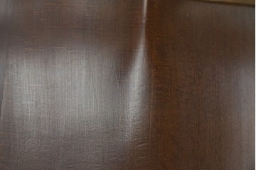 中古　美品　希少な廃番品　IDC大塚家具取り扱い　秋田木工　落ち着いた色味と滑らかな質感が美しいウィンザーチェア4脚セット　定価4脚で約30万円　(R-082738)