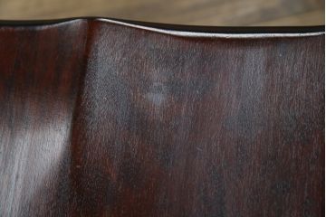 中古　美品　国産職人手作り　カバ材　品でクラシカルな佇まいがお洒落なキャプテンチェア2脚セット(アームチェア、ダイニングチェア、板座チェア、椅子、イス、バラ売り可能)(R-082741)
