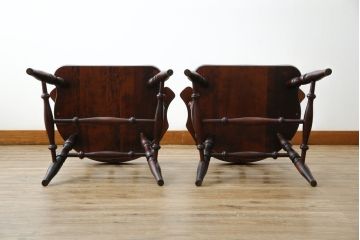 中古　美品　国産職人手作り　カバ材　品でクラシカルな佇まいがお洒落なキャプテンチェア2脚セット(アームチェア、ダイニングチェア、板座チェア、椅子、イス、バラ売り可能)(R-082741)