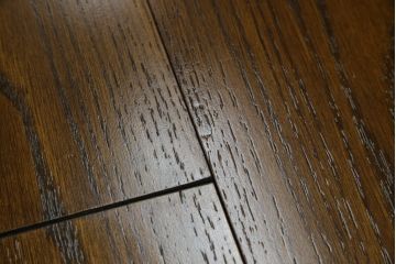 中古　美品　三越家具(現カントリーハウス)　Brugge(ブルージュ)　クラシカルな佇まいが魅力の伸長式ラウンドテーブル(ダイニングテーブル、エクステンションテーブル、丸テーブル、4人掛け、2人掛け、4人用、2人用、食卓)(定価約28万円)(R-082742)