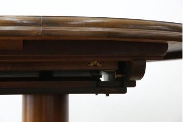 中古　美品　三越家具(現カントリーハウス)　Brugge(ブルージュ)　クラシカルな佇まいが魅力の伸長式ラウンドテーブル(ダイニングテーブル、エクステンションテーブル、丸テーブル、4人掛け、2人掛け、4人用、2人用、食卓)(定価約28万円)(R-082742)