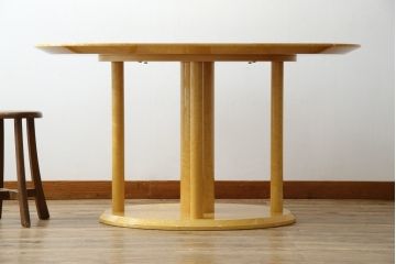 中古　超美品!!　松創(MATSUSO・マツソウ)　エルテ　バーズアイメープルトップ　優美な木肌が彩る気品あふれるオーバルテーブル(ラウンドテーブル、ダイニングテーブル、2人掛け、4人掛け、食卓)(定価約90万円)(R-082744)