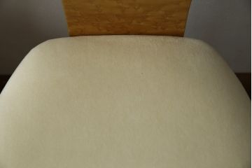 中古　超美品!!　松創(MATSUSO・マツソウ)　エルテ　バーズアイメープルトップ　優背もたれのデザインがひときわ目を惹く芸術的なフォルムのダイニングチェア4脚セット(アームレスチェア、椅子、イス、バラ売り可能)(定価4脚で約56万円)(R-082745)
