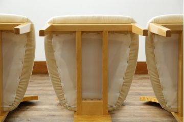 中古　超美品!!　松創(MATSUSO・マツソウ)　エルテ　バーズアイメープルトップ　優背もたれのデザインがひときわ目を惹く芸術的なフォルムのダイニングチェア4脚セット(アームレスチェア、椅子、イス、バラ売り可能)(定価4脚で約56万円)(R-082745)