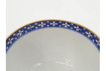 オールドノリタケ　NORITAKE　花唐草文　赤絵　金彩　3.2寸・3.7寸・4寸　食卓を華やかに彩る蓋付き茶碗4客&小鉢4客セット(器、どんぶり、深鉢、深皿、向付、マルキ印、和皿、和食器、三寸二分、三寸七分、四寸)(R-082749)