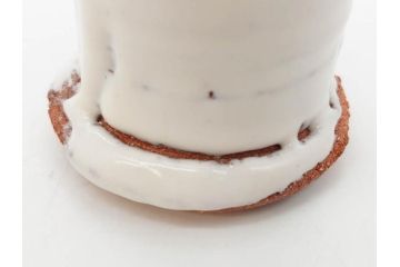 三輪和彦(十三代 三輪休雪)　匠の趣向が光る金耳盃(萩焼、耳付、杯、酒器、裏印、ウコン布付き、共箱付き)(R-082753)