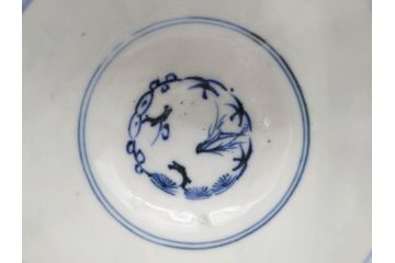 江戸期　成化年製　古伊万里　染付　微塵唐草　松竹梅文　落ち着いた佇まいのそば猪口3客セット(蕎麦猪口、湯呑み、湯のみ、和食器)(R-082755)