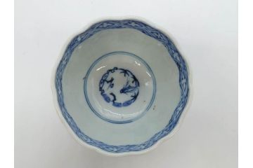江戸期　成化年製　古伊万里　染付　微塵唐草　松竹梅文　落ち着いた佇まいのそば猪口3客セット(蕎麦猪口、湯呑み、湯のみ、和食器)(R-082755)