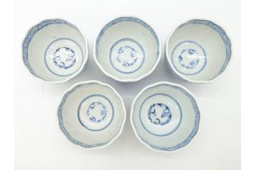 江戸期　成化年製　古伊万里　染付　微塵唐草　松竹梅文　深い趣きがあるそば猪口5客セット(蕎麦猪口、湯呑み、湯のみ、和食器)(R-082756)