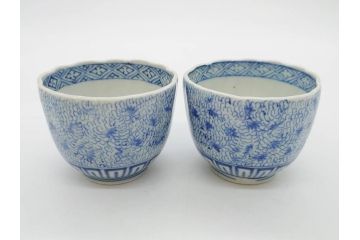 江戸期　成化年製　古伊万里　染付　微塵唐草　松竹梅文　深い趣きがあるそば猪口5客セット(蕎麦猪口、湯呑み、湯のみ、和食器)(R-082756)