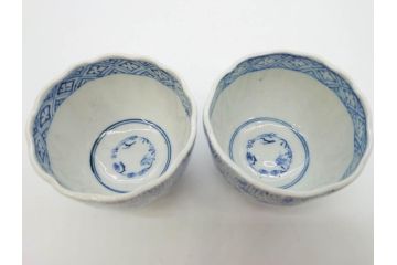 江戸期　成化年製　古伊万里　染付　微塵唐草　松竹梅文　深い趣きがあるそば猪口5客セット(蕎麦猪口、湯呑み、湯のみ、和食器)(R-082756)