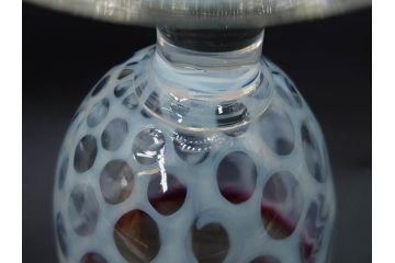 当時物　大正〜昭和初期　棗型(なつめ形)　乳白水玉　可愛らしい印象の赤縁氷コップ2客セット(吹きガラス、硝子、グラス、和ガラス)(R-082764)