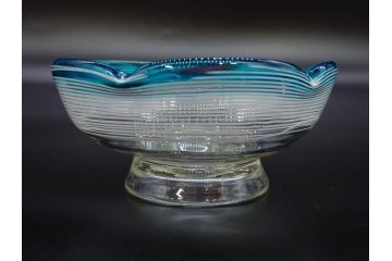 当時物　大正〜昭和初期　椀型　白色糸巻　輪花　優しい風合いを持つ青縁氷コップ2点セット(椀形、小鉢、吹きガラス、アイスクリームカップ、デザート、水色)(R-082765)