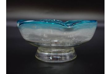 当時物　大正〜昭和初期　椀型　白色糸巻　輪花　優しい風合いを持つ青縁氷コップ2点セット(椀形、小鉢、吹きガラス、アイスクリームカップ、デザート、水色)(R-082765)