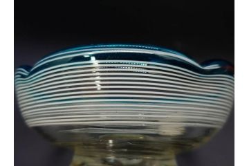 当時物　大正〜昭和初期　椀型　白色糸巻　輪花　優しい風合いを持つ青縁氷コップ2点セット(椀形、小鉢、吹きガラス、アイスクリームカップ、デザート、水色)(R-082765)