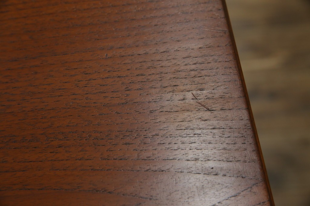 デンマークビンテージ　チーク材　すっきりとしたデザインが素敵な両面使いのパートナーデスク　(R-082773)