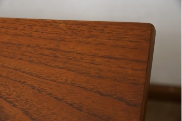 デンマークビンテージ　チーク材　すっきりとしたデザインが素敵な両面使いのパートナーデスク　(R-082773)