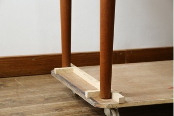 デンマークビンテージ　チーク材　すっきりとしたデザインが素敵な両面使いのパートナーデスク　(R-082773)