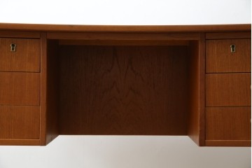 デンマークビンテージ　チーク材　すっきりとしたデザインが素敵な両面使いのパートナーデスク　(R-082773)