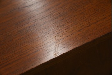 デンマークビンテージ　チーク材　すっきりとしたデザインが素敵な両面使いのパートナーデスク　(R-082773)