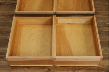 中古　美品　松本民芸家具　和モダンな雰囲気を醸し出す舞良型サイドボード(サイドキャビネット、収納棚、戸棚)(R-082777)