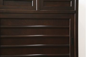 中古　美品　松本民芸家具　和モダンな雰囲気を醸し出す舞良型サイドボード(サイドキャビネット、収納棚、戸棚)(R-082777)