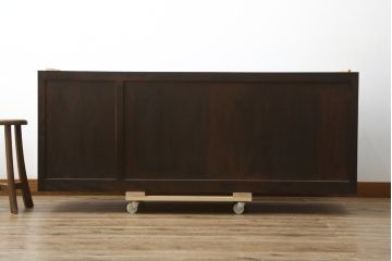 中古　美品　松本民芸家具　和モダンな雰囲気を醸し出す舞良型ローボード(サイドボード、テレビ台、テレビボード、リビングボード、収納棚、戸棚)(R-082778)