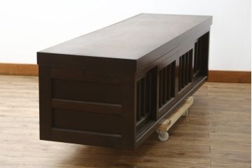 中古　美品　松本民芸家具　和モダンな雰囲気を醸し出す舞良型ローボード(サイドボード、テレビ台、テレビボード、リビングボード、収納棚、戸棚)(R-082779)