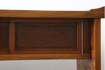 中古　最高級!!　指物工芸家具　総欅(ケヤキ)材　透かし彫りが素敵な漆塗りの茶棚(茶箪笥、収納棚、飾り棚、戸棚、サイドボード)(定価推定約200万円以上)(R-082780)