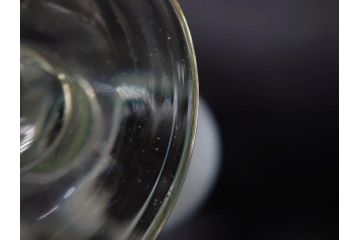当時物　大正〜昭和初期　棗型(なつめ形)　乳白ぼかし　青縁　清涼感を感じる氷コップ2客セット(ベル型?、水色、吹きガラス、硝子、グラス、和ガラス)(R-082784)