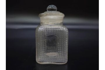 当時物　大正〜昭和初期　プレスガラス　切子　エレガントな雰囲気を醸し出す蓋付きガラス瓶4点セット(ビン、硝子、和ガラス、小物入れ、ジャム入れ、キャニスター、ディスプレイ)(R-082788)
