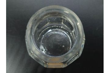当時物　大正〜昭和初期　プレスガラス　切子　エレガントな雰囲気を醸し出す蓋付きガラス瓶4点セット(ビン、硝子、和ガラス、小物入れ、ジャム入れ、キャニスター、ディスプレイ)(R-082788)