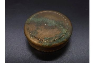 当時物　大正〜昭和初期　プレスガラス　切子　エレガントな雰囲気を醸し出す蓋付きガラス瓶4点セット(ビン、硝子、和ガラス、小物入れ、ジャム入れ、キャニスター、ディスプレイ)(R-082788)