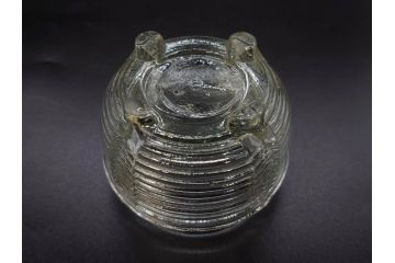 当時物　大正〜昭和初期　プレスガラス　切子　エレガントな雰囲気を醸し出す蓋付きガラス瓶4点セット(ビン、硝子、和ガラス、小物入れ、ジャム入れ、キャニスター、ディスプレイ)(R-082788)
